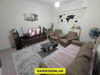 Çanakkale Merkezde Site İçinde Geniş Kullanışlı, Hollü Satılık 1+1